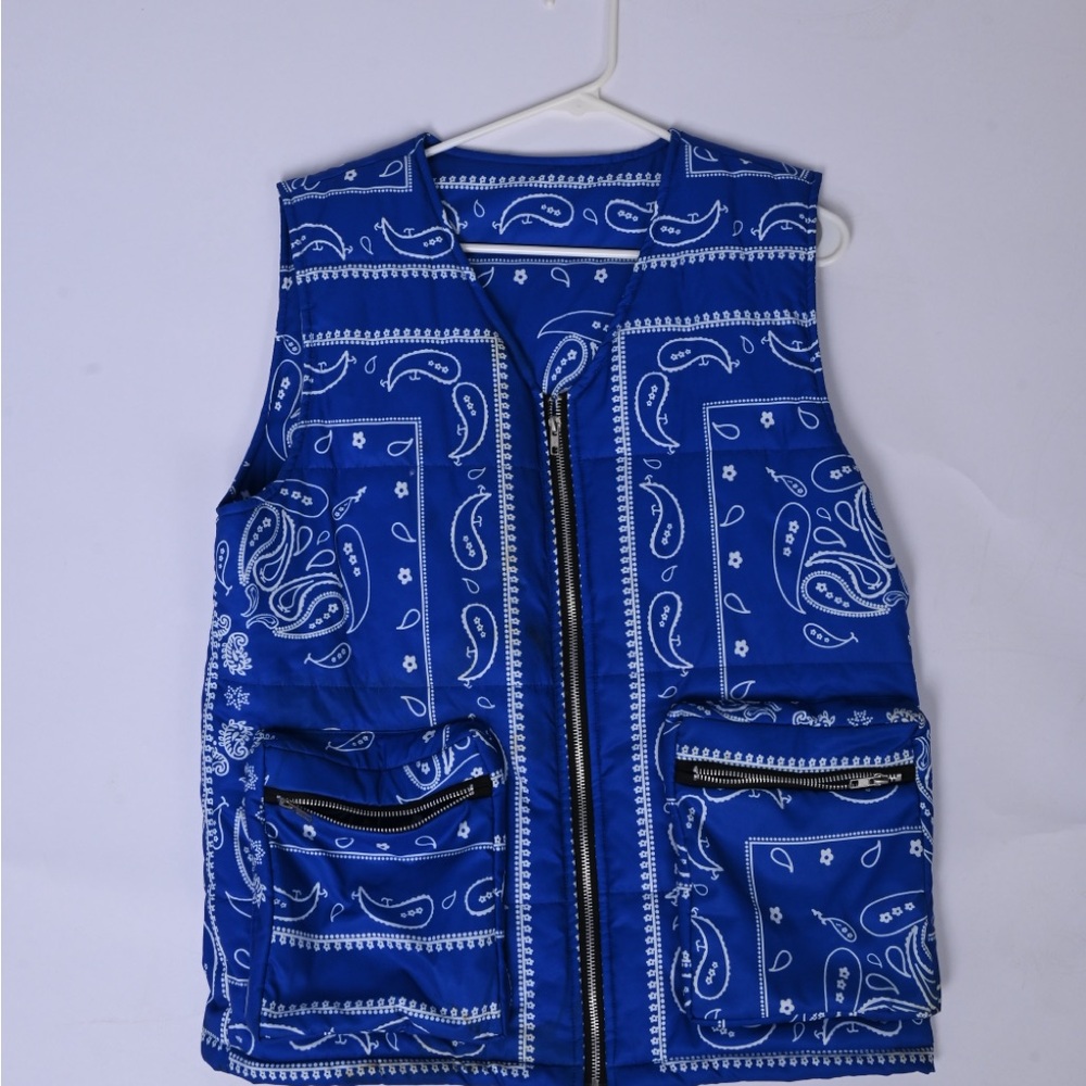 Blue Paisley Men's Lightweight Vest